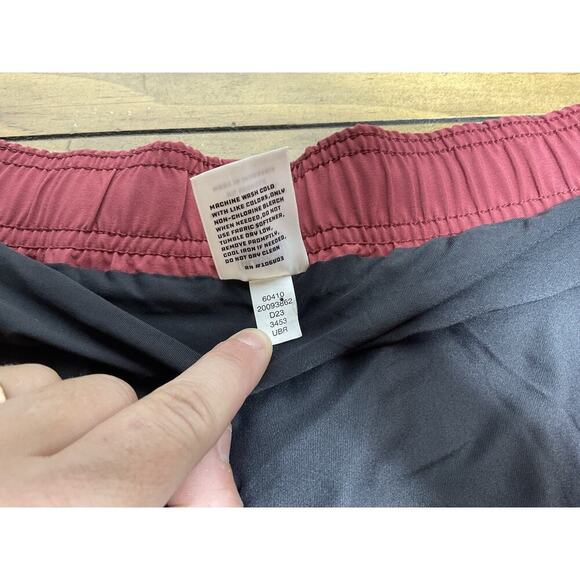 Duluth Alaskan Hardgear Mens Size 3XL Black Lost Lake 10" Lined Swim Shorts - Picture 4 of 13